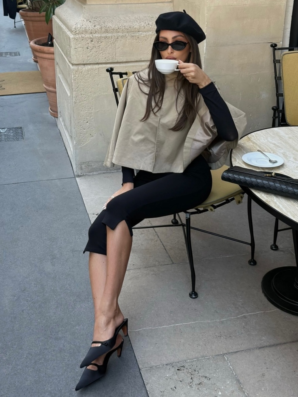 NWT Zara Capri Pants